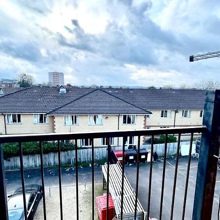 Holiday Flat In Central Slough Near To London Heathrow And Windsor With Free Car Park Exteriér fotografie